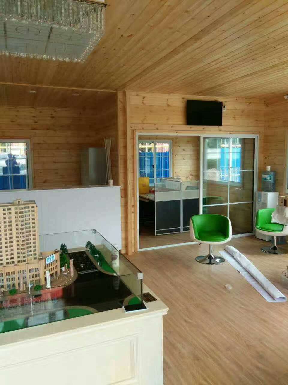 木屋內(nèi)景圖